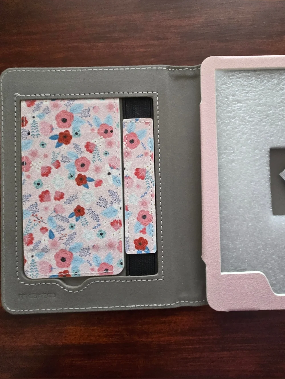 MOKO E-reader Case NWOT
